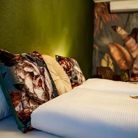 Hotel Residenz Luxury Apartments メッツィンゲン エクステリア 写真
