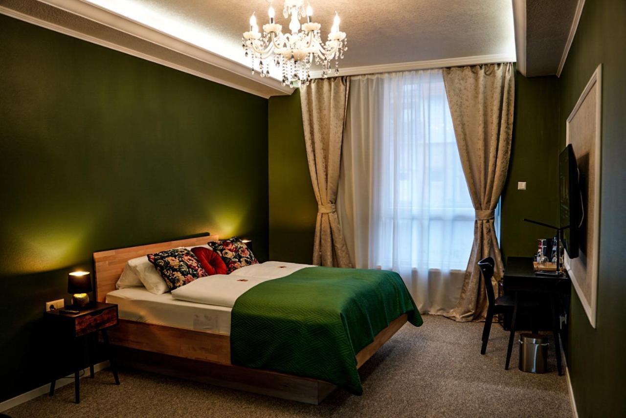 Hotel Residenz Luxury Apartments メッツィンゲン エクステリア 写真