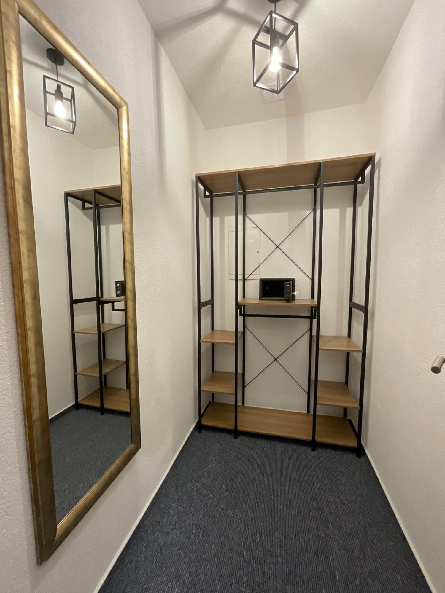 Hotel Residenz Luxury Apartments メッツィンゲン エクステリア 写真