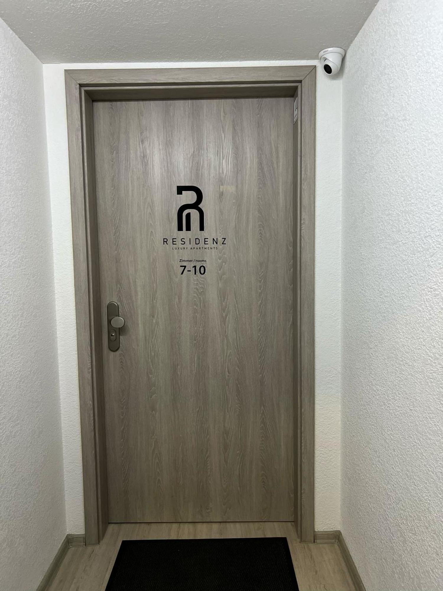 Hotel Residenz Luxury Apartments メッツィンゲン エクステリア 写真